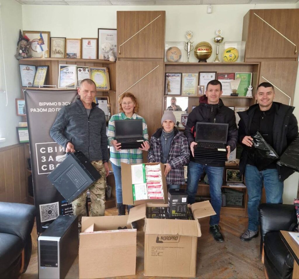 Image for Thank you to the Lithuanian volunteers for the cool tablets, thermobiliz, medicines, monitors
